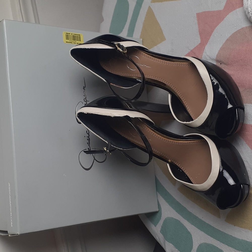 Open toe Jessica Simpson Cute shoes